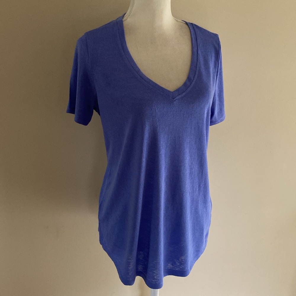 Athleta Tee